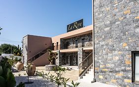 La Reve Luxury Apartments With Private Jacuzzi